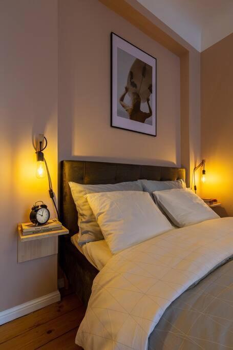 Design With Vintage Twist In Central Căn hộ