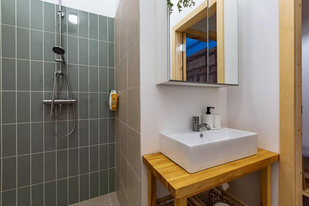 Căn hộ Design With Vintage Twist In Central Riga